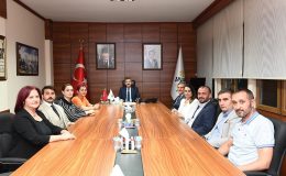 Uşak Kent Konseyi Yürütme Kurulu, Uşak Valisi Dr. Turan Ergün’ü ziyaret etti.