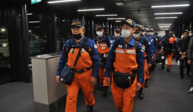 Japon arama kurtarma ekibi Türkiye’ye geldi
