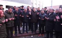 Kütahya Belediyemizin düzenlemiş olduğu kampanyaya bağışlanan yardım malzemelerinin yüklendiği 16’ıncı yardım tırı dualarla Adana’daki koordinasyon merkezine gönderildi.