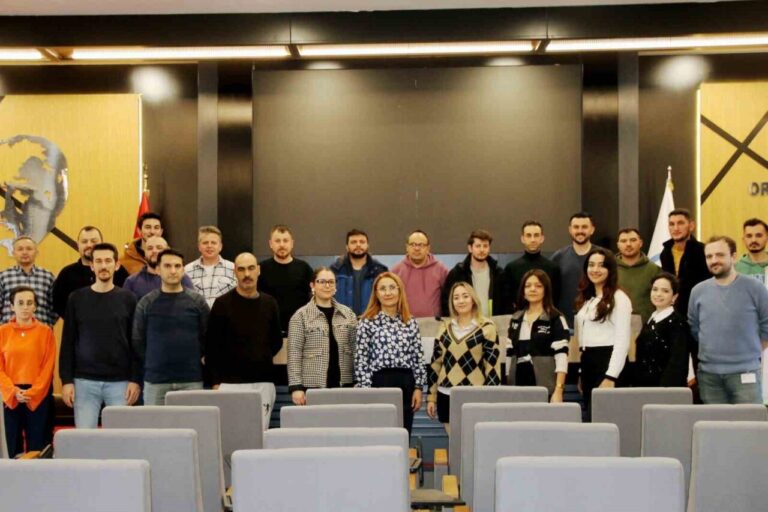 Kütahya OSB Akademi’de mavi yaka çalışan yönetimi eğitimi gerçekleştirildi