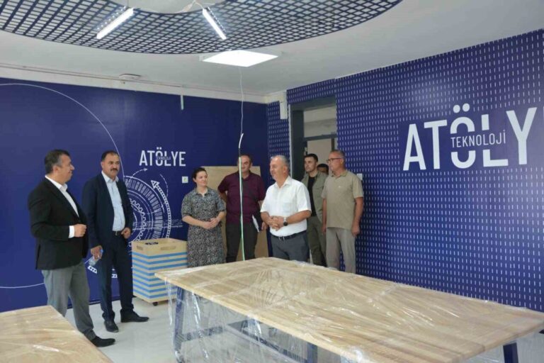 Demirci’deki yatırımlara yakın takip