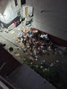 Dünya’nın gözde turizm şehri Marmaris, çöp kente döndü