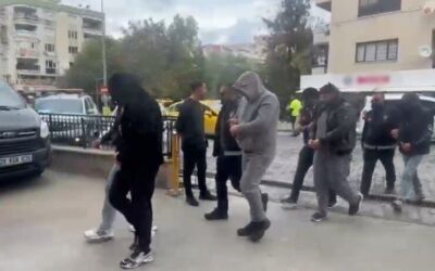 Kuşadası’nda eş zamanlı fuhuş operasyonu: 5 tutuklama