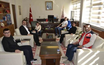 Sultanhisar Kaymakamı Ateş, özel çocukları makamında ağırladı