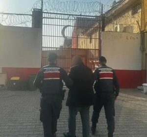 Anne cinayetindeki ’kanlı mont’ detayı düğümü çözdü