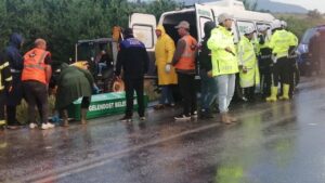 Isparta Valiliğinden kaza açıklaması: 4 ölü, 26 yaralı